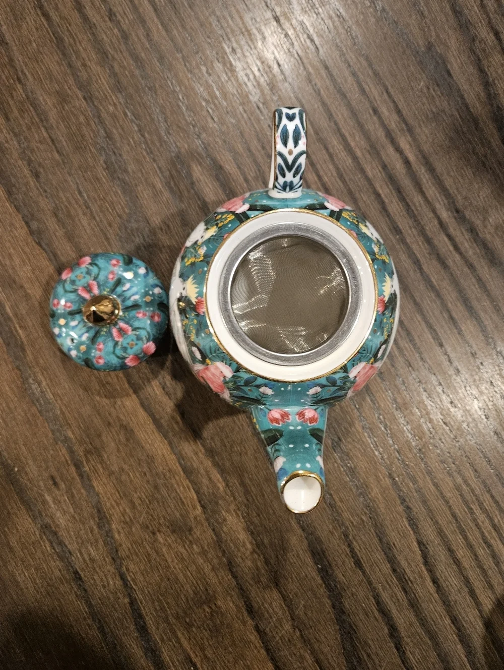 Taiwan T2 Tea Bone China Green Birds Teapot